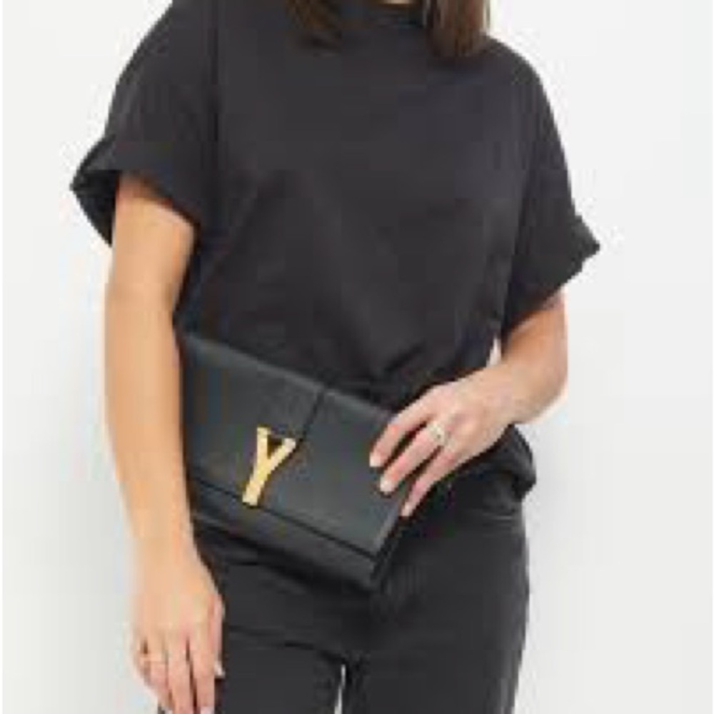 Yves Saint Laurent Classic Y Chyc Black Textured Leather Clutch